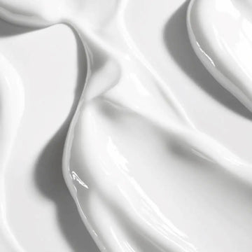 Tuaylla Moisturising Day Cream jar for daily hydration